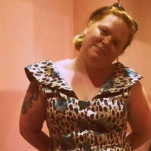 Meet your Posher, Angelina